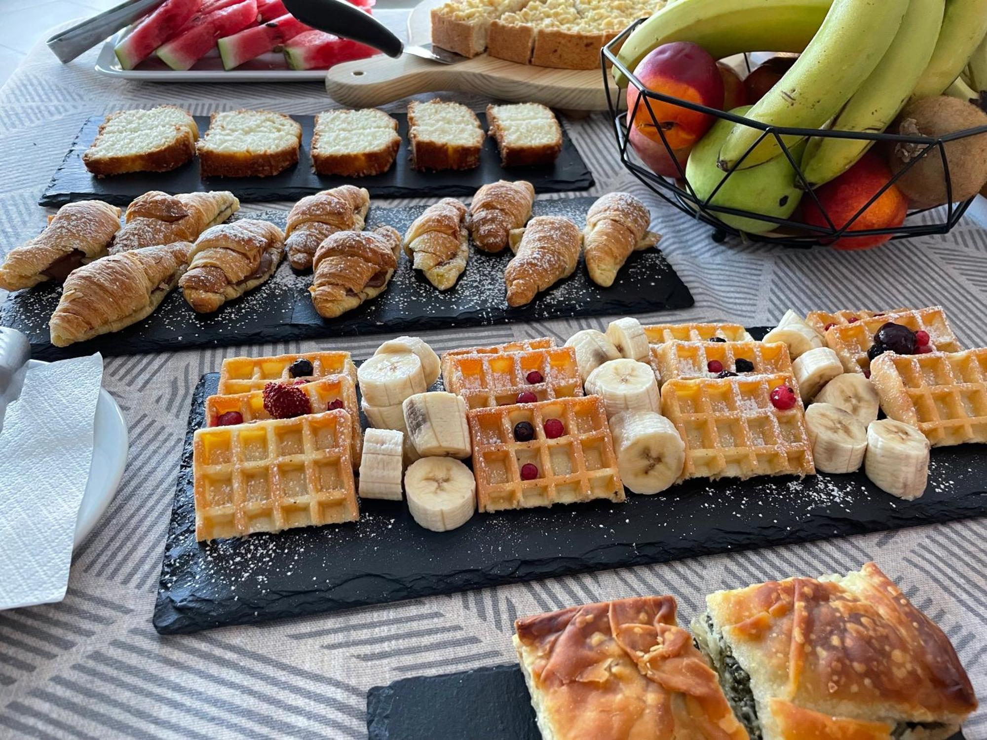 Possidon Hotel Лименас Екстериор снимка